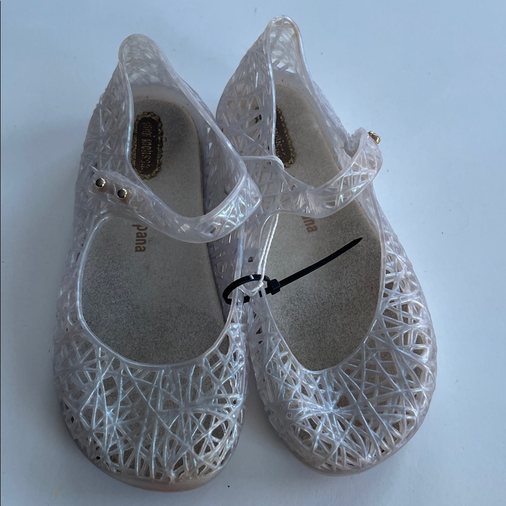 Mini Melissa Campana
